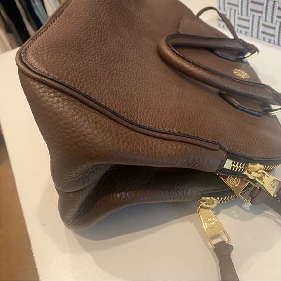 Brown Tory Burch 3 pocket tote - Picture 6 of 8